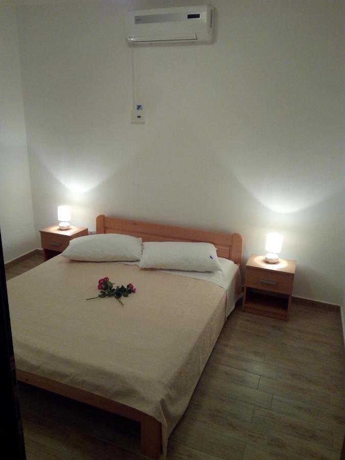 Apartment On The Beach 로크바 로고즈니차 외부 사진