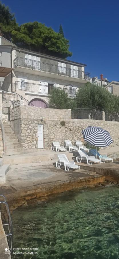 Apartment On The Beach 로크바 로고즈니차 외부 사진
