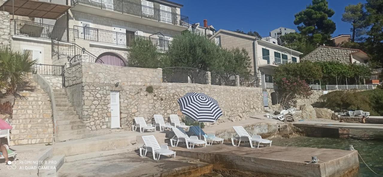 Apartment On The Beach 로크바 로고즈니차 외부 사진